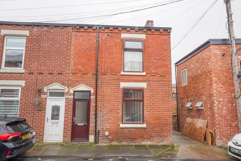 Main image of property: Fleetwood Street, Leyland, PR25 3NL