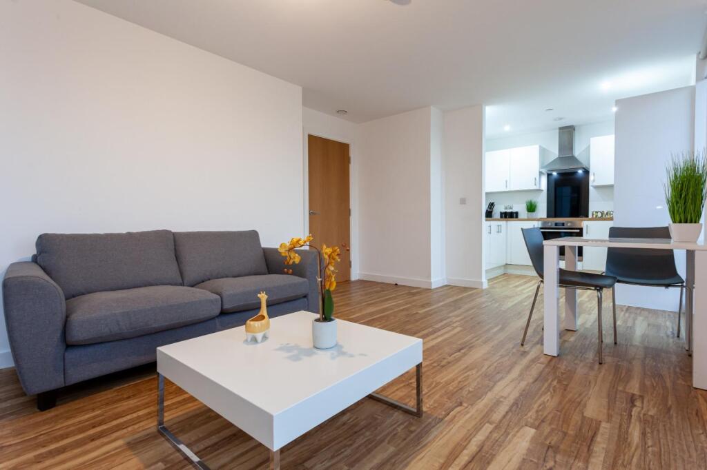 Main image of property: Michigan Point Tower B, Michigan Avenue, Salford, Greater Manchester, M50