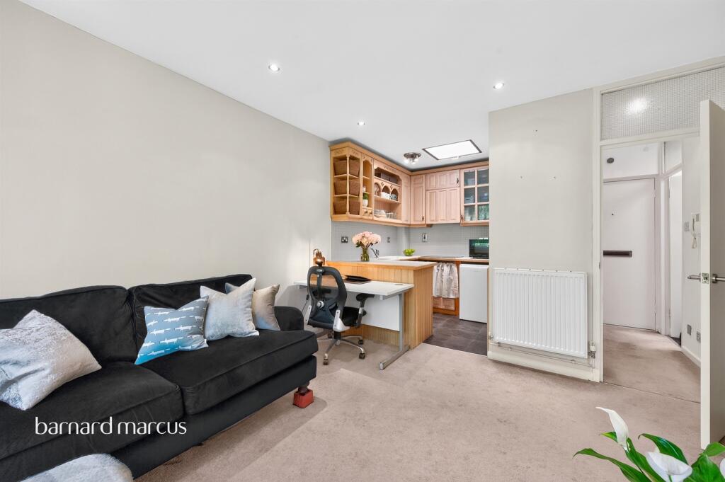 Main image of property: West Hill, London
