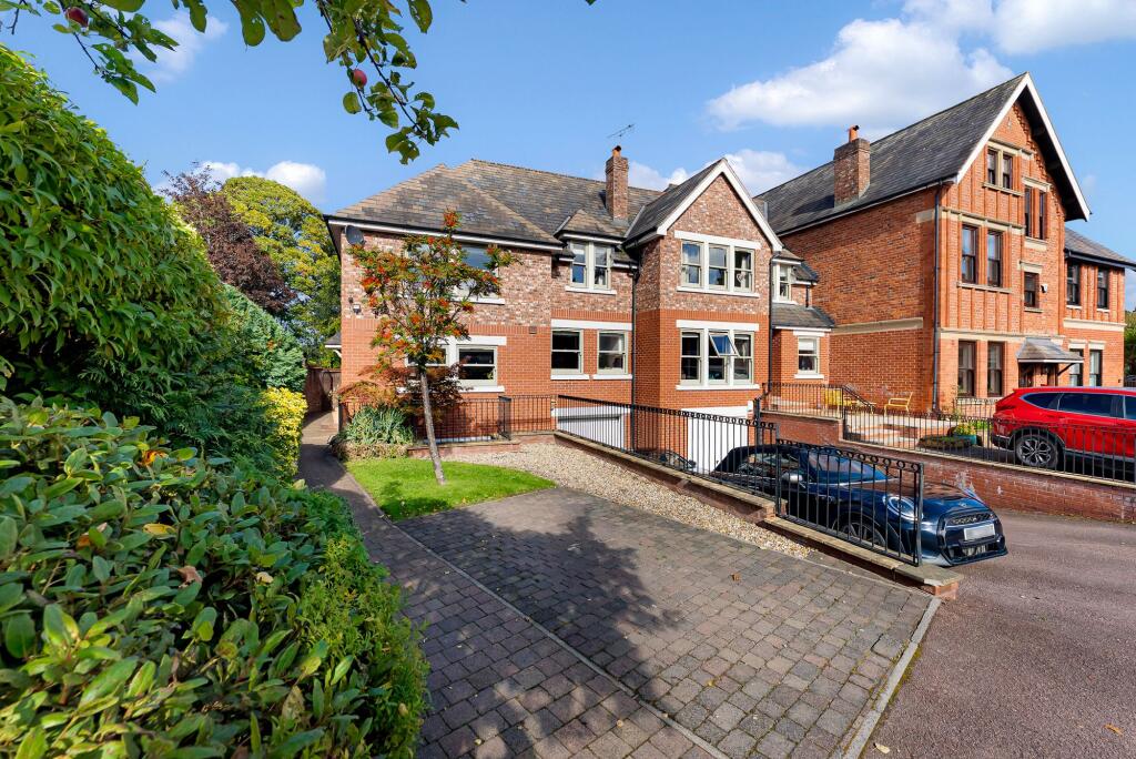 Main image of property: Lakeside Road, Lymm, WA13