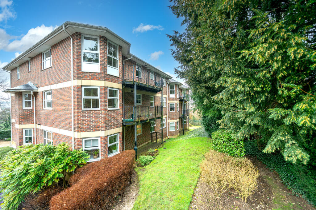 Main image of property: Davis House, Chesham Road, Berkhamsted