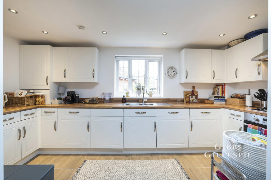 Main image of property: Grange Road, Chalfont St. Peter, Gerrards Cross, SL9