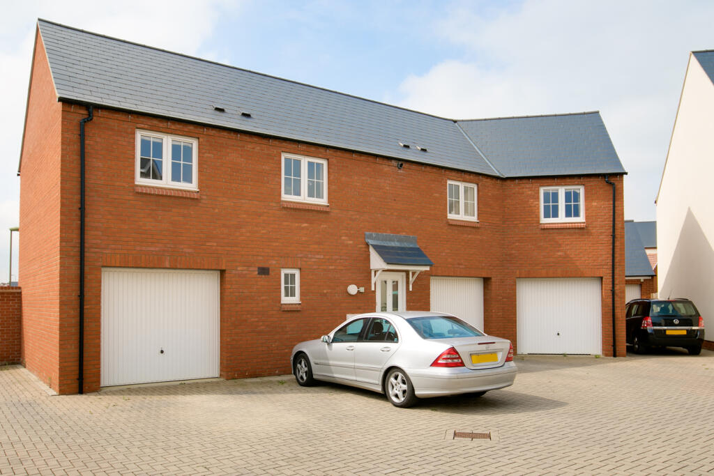 Main image of property: Fontwell Road, Bicester, Oxfordshire