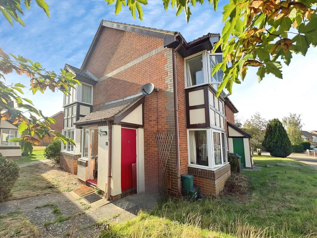 Main image of property: Hawfinch, Aylesbury
