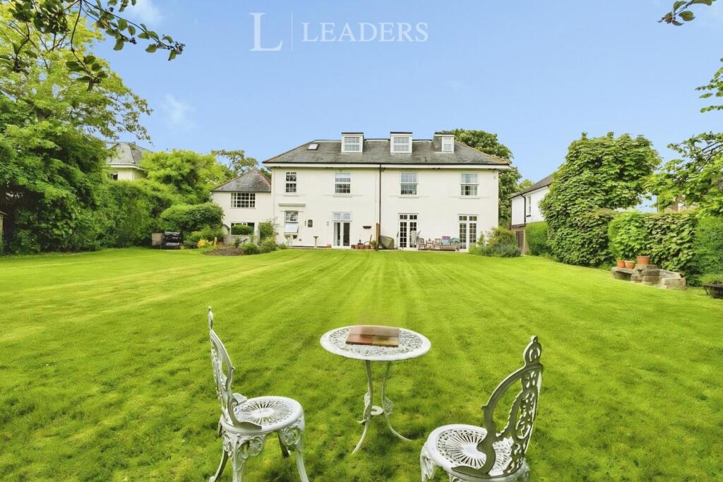 Main image of property: Emsdale, 70 Havant Road, Emsworth