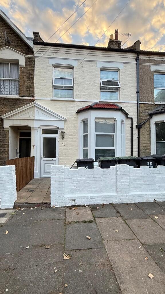 Main image of property: Grove Park Road, London, N15