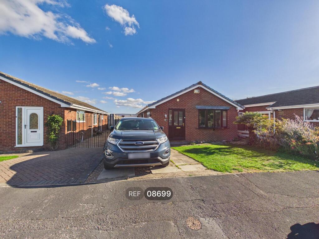 Main image of property: Hanover Crescent, Pontefract, WF8 4LE