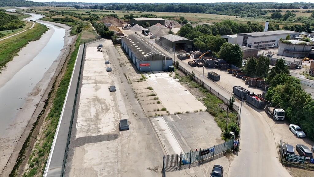 Main image of property: 5 Fieldgate Quay, Haven Road, Colchester, Essex, CO2
