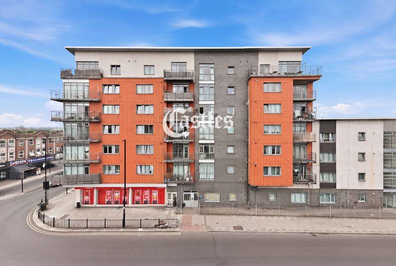 Main image of property: The Roundway, London