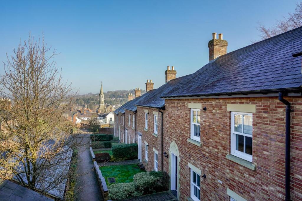 Main image of property: Sevens Close, Berkhamsted