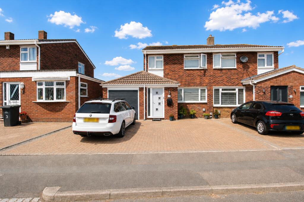 Main image of property: Lorraine Road