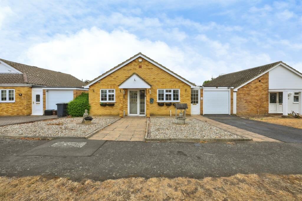 Main image of property: Warners Avenue, Hoddesdon