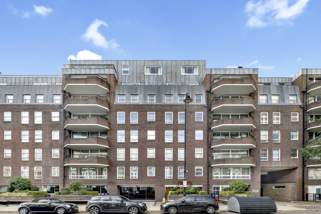 Main image of property: Pier House, 31 Cheyne Walk, London, SW3
