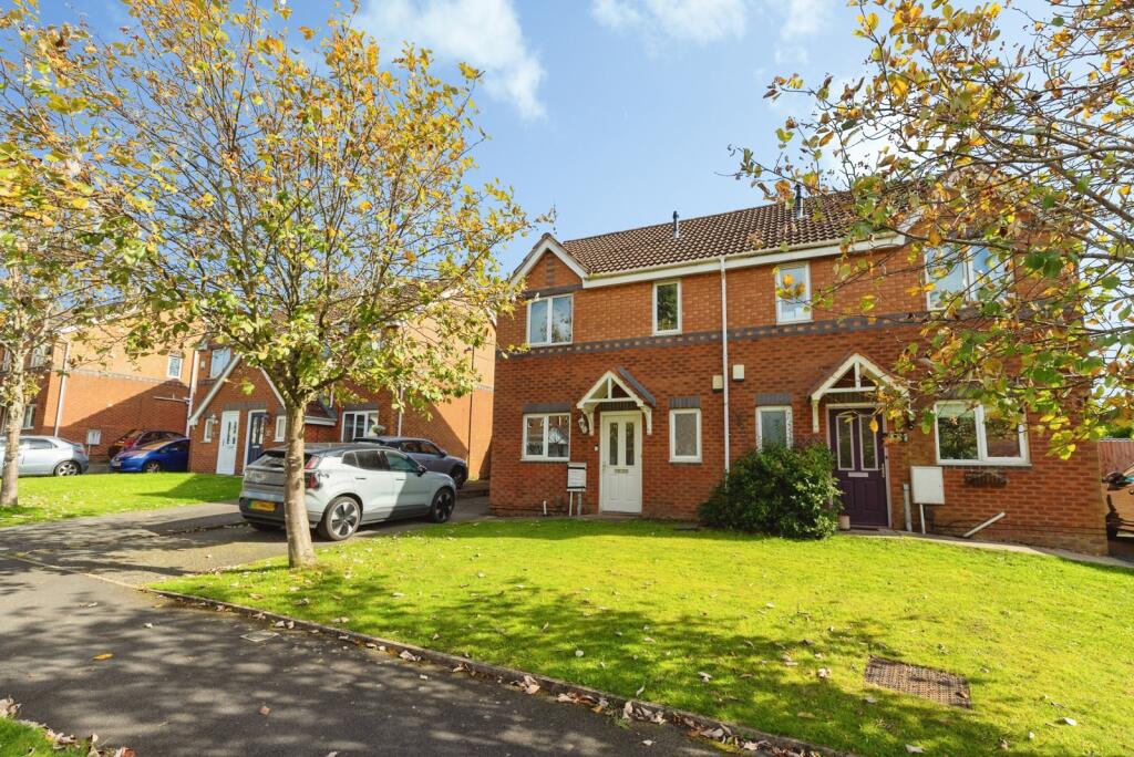 Main image of property: Martindale Crescent, Middleton, Manchester, Greater Manchester, M24