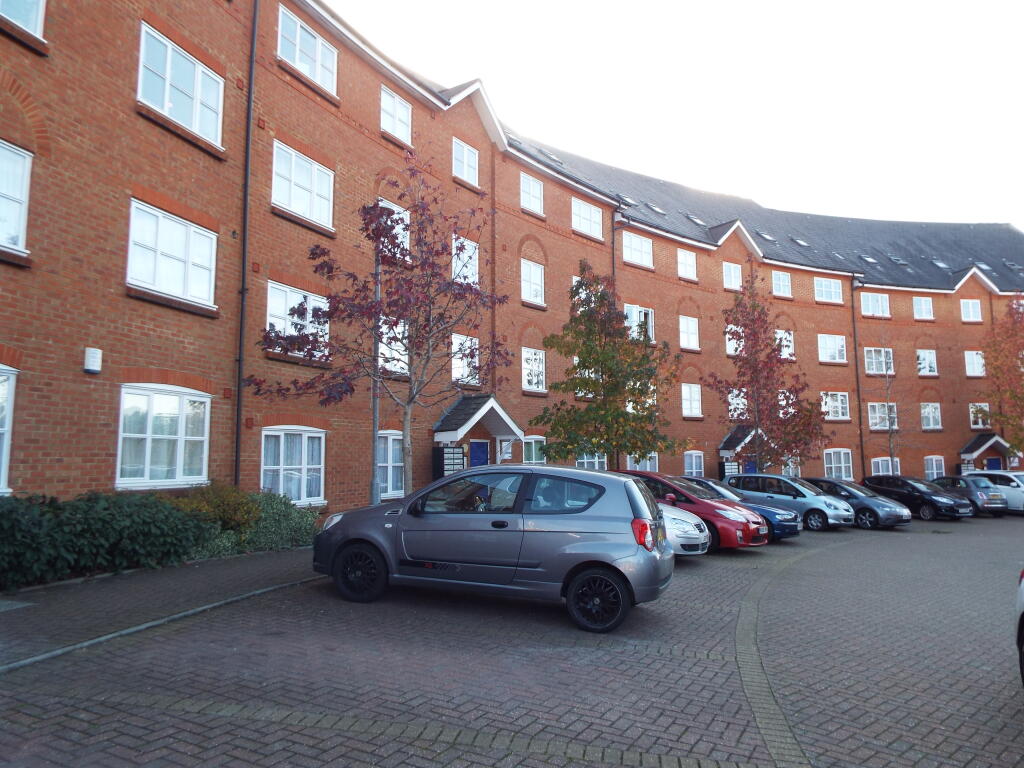 Main image of property: Crown Quay, Prebend Street, MK40