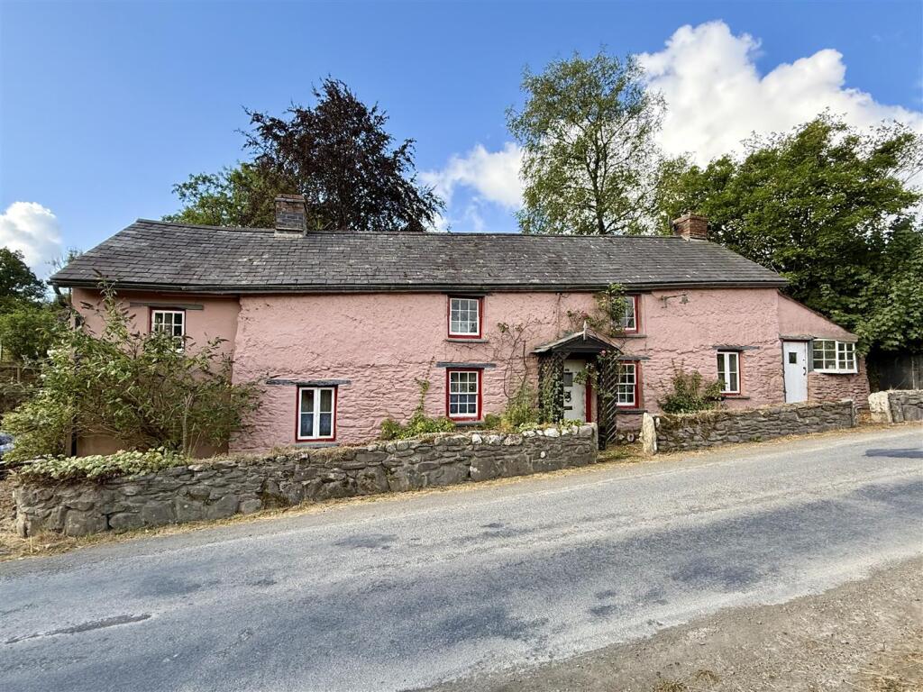 Main image of property: Abermeurig, Lampeter