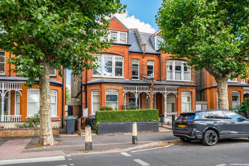 Main image of property: Tetherdown, Muswell Hill, London, N10