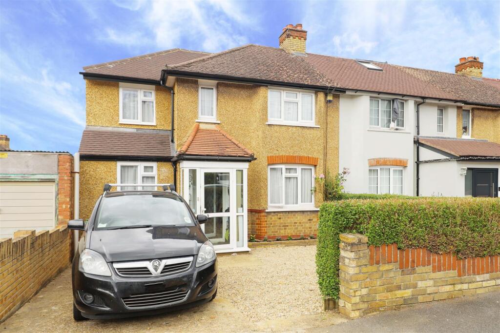 Main image of property: Oakdene Road, Hillingdon, UB10