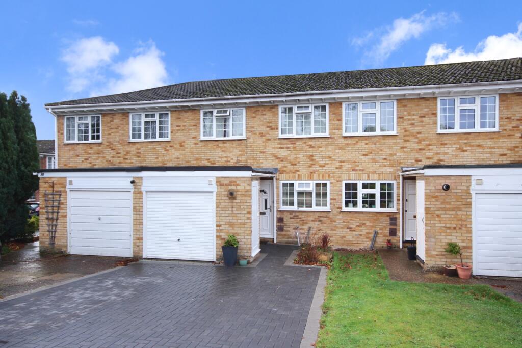 Main image of property: Radical Ride, Finchampstead, RG40