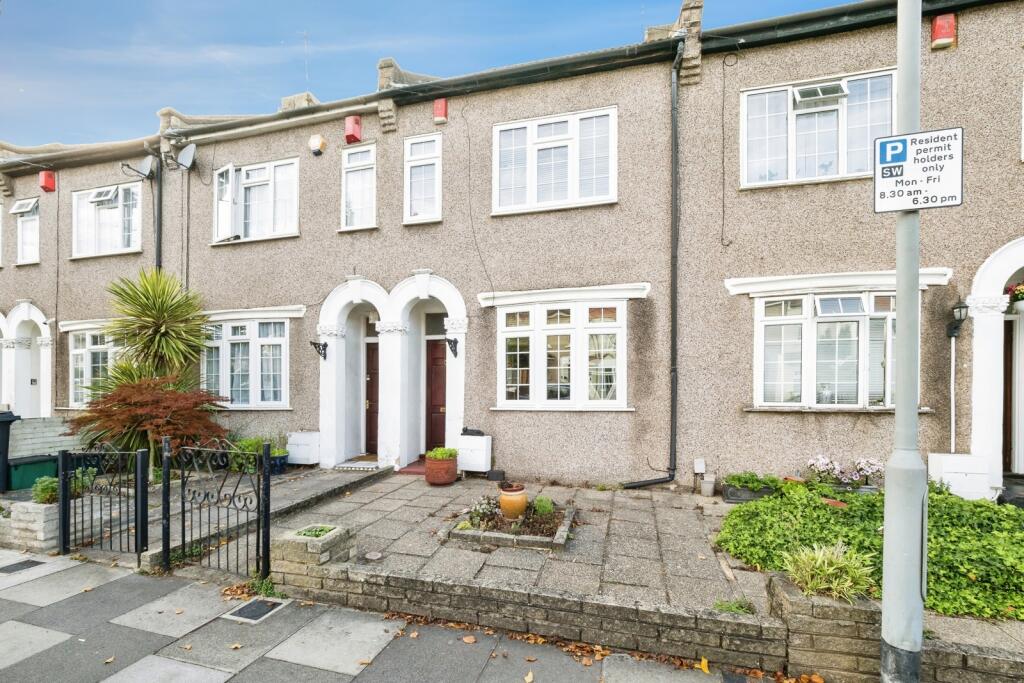 Main image of property: Mulberry Way, London, E18