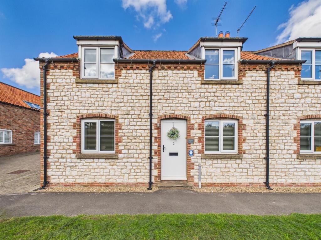 Main image of property: Dunnscroft, Flamborough