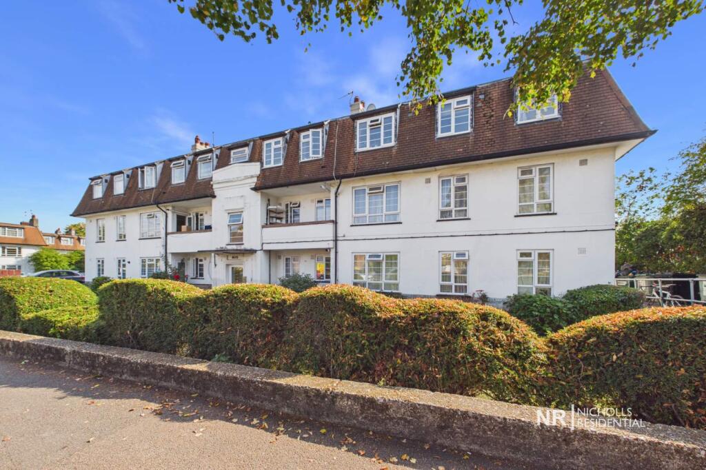 Main image of property: London Road, Morden, Surrey. SM4