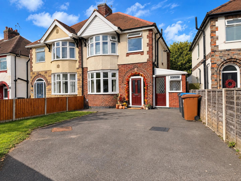 Main image of property: Coventry Road, Hinckley