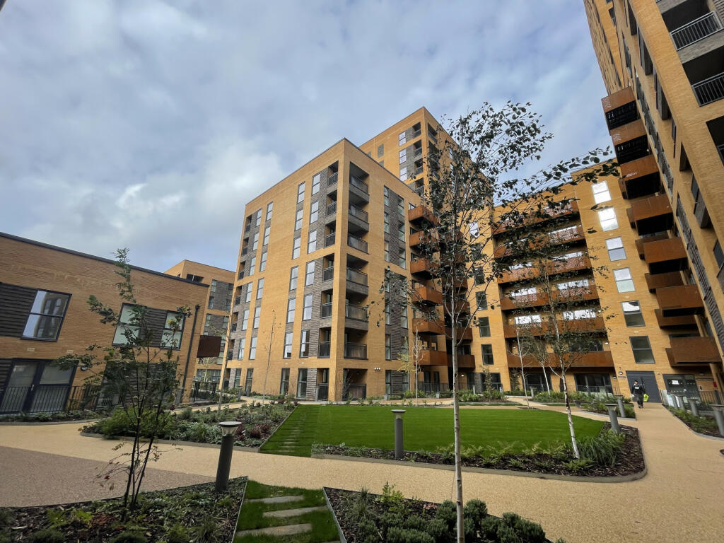 Main image of property: East Acton Lane, London, Greater London, W3