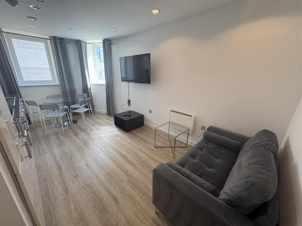 Main image of property: The Heart, Blue, Media City, Salford