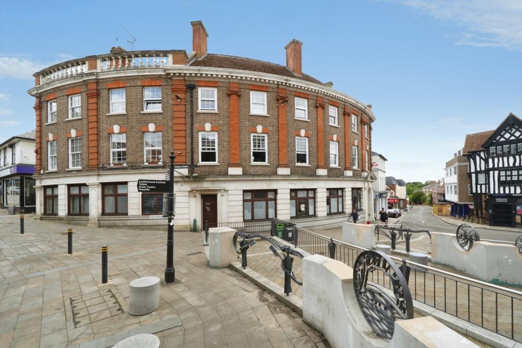 Main image of property: Bridge Street, Leatherhead, Surrey, KT22