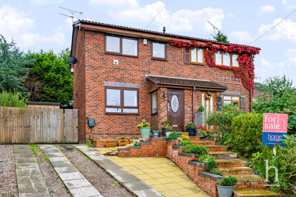 Main image of property: Lynnbank, Prenton, CH43