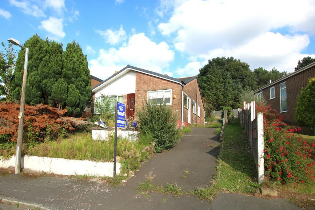 Main image of property: Hollowhead Avenue, Wilpshire, Blackburn
