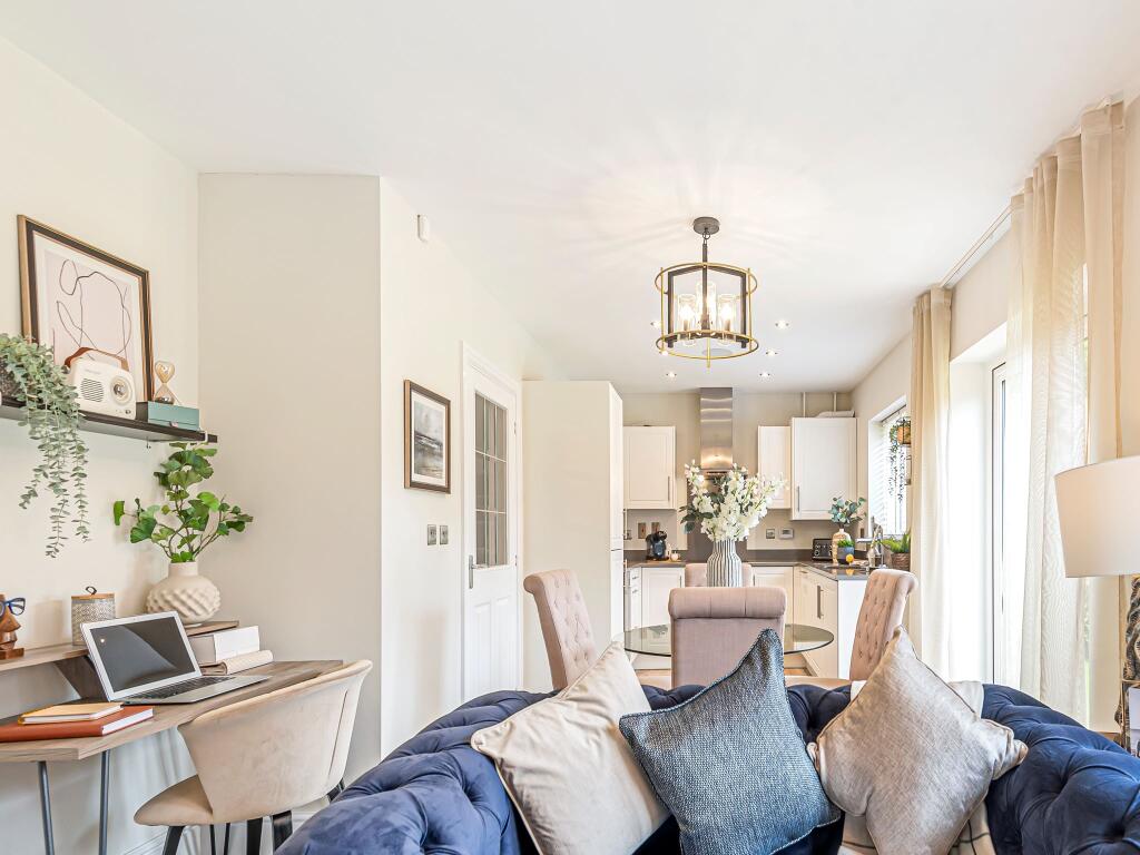 Main image of property: Lincoln
LN2 4ZH