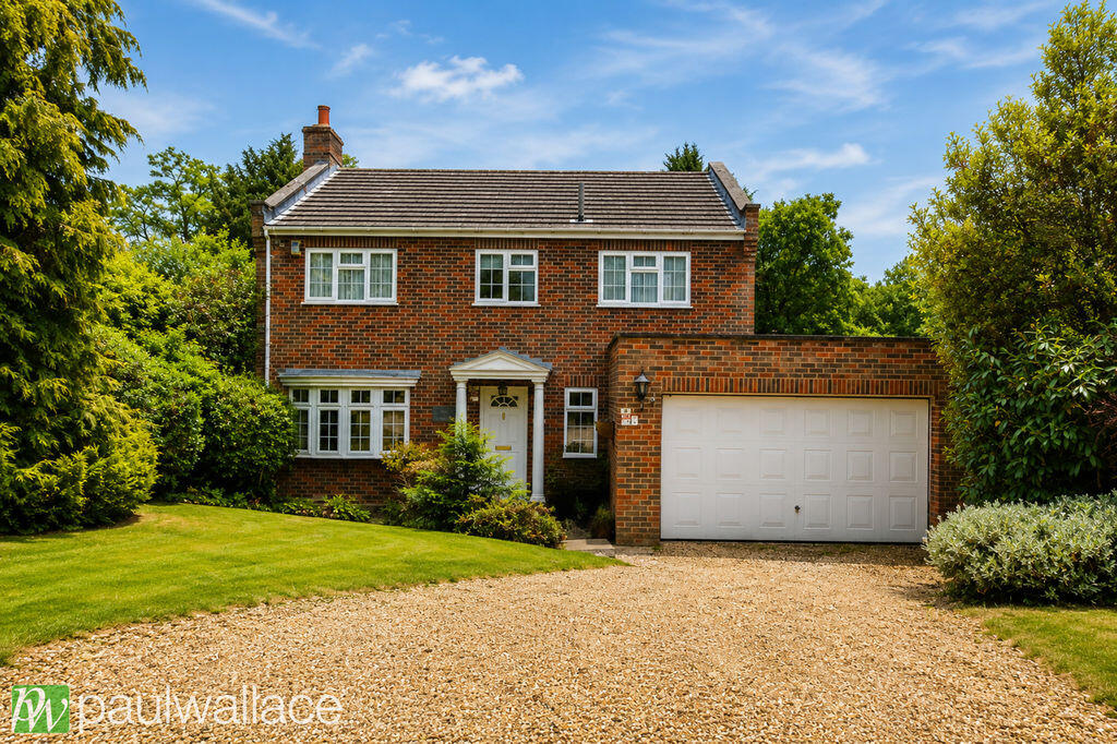 Main image of property: Woodlands Close, Hoddesdon | Detached Family Home | South-Facing Garden | Double Garage