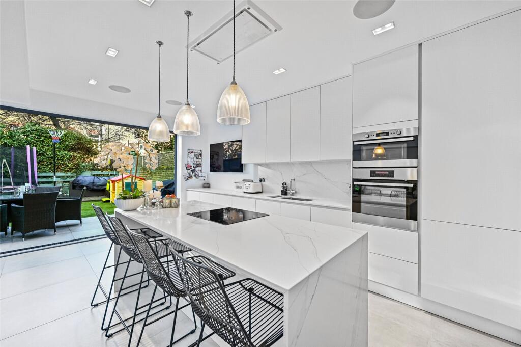 Main image of property: Norroy Road, London, SW15