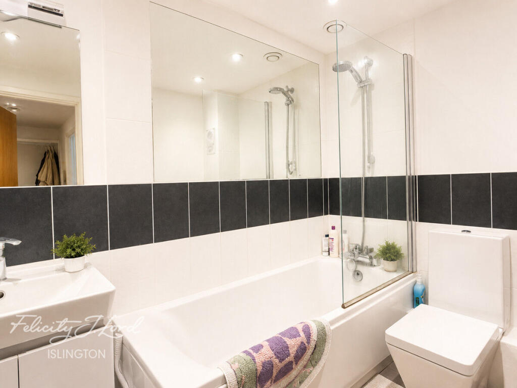 Main image of property: Mildmay Avenue, London