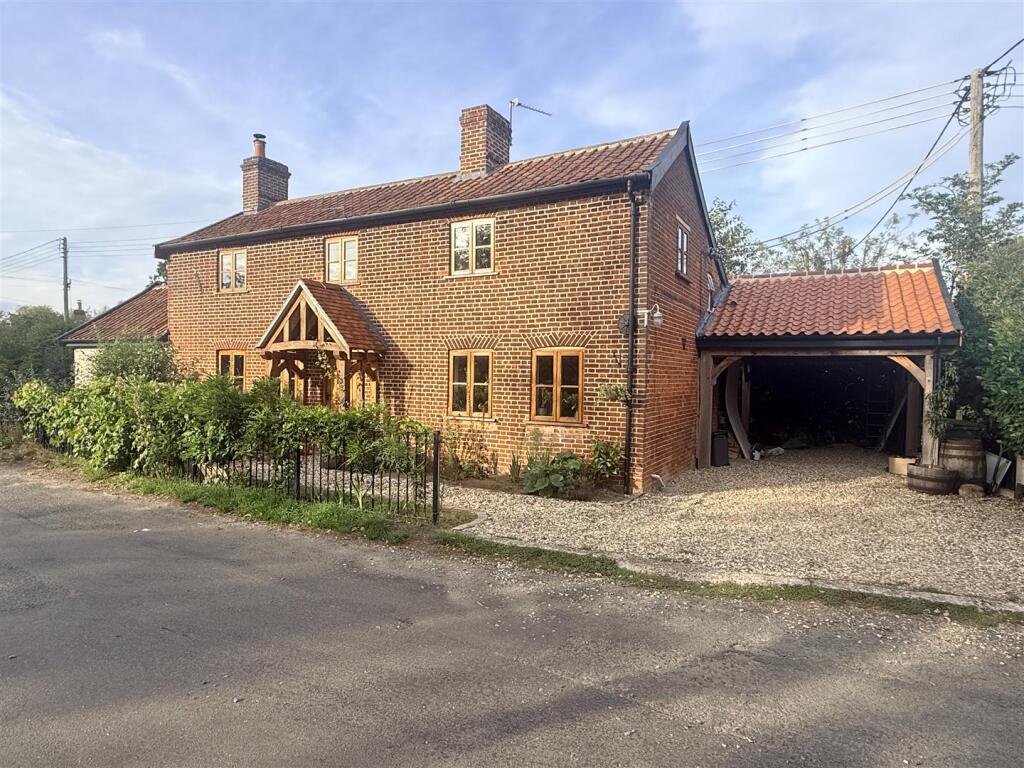 Main image of property: Fen Street, Old Buckenham