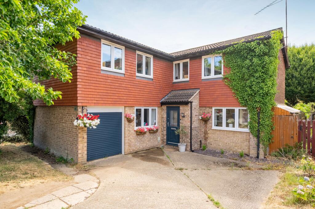 Main image of property: Cavendish Meads, Sunninghill