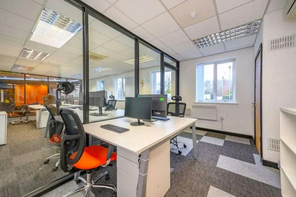 9cad7ef8cb4f04efddc19df297154ae9-worx-united-house-10-1024x681_l_gal.jpg