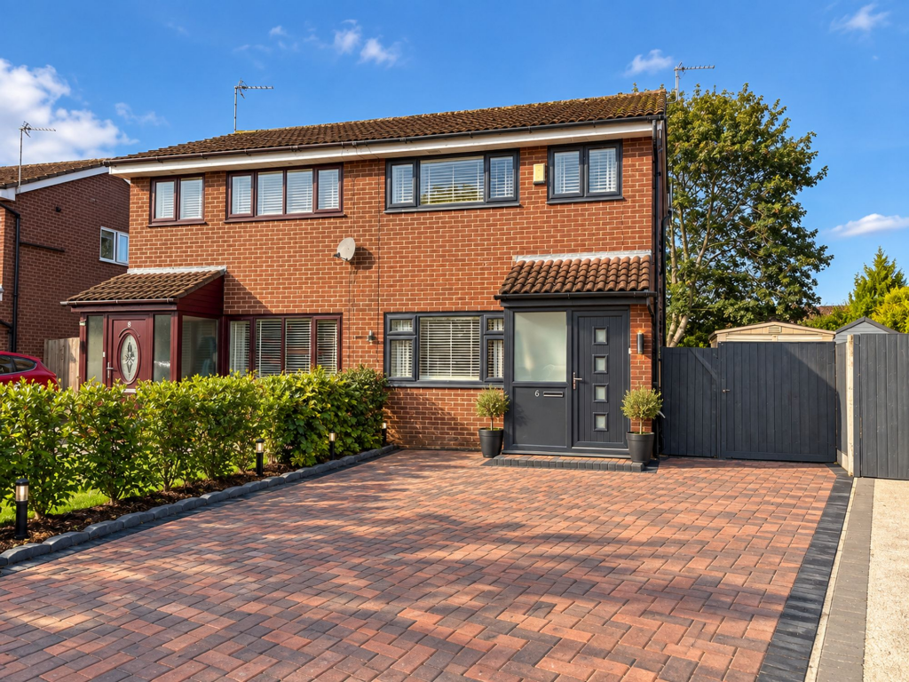 Main image of property: Dove Close, Birchwood, WA3