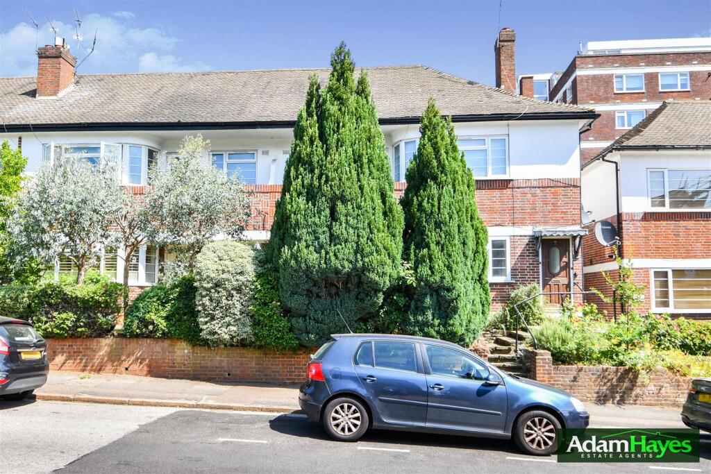 Main image of property: Cyprus Road, Finchley, N3