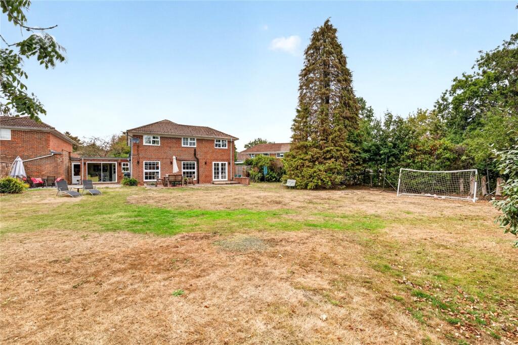 Main image of property: Flintgrove, Bracknell, Berkshire, RG12