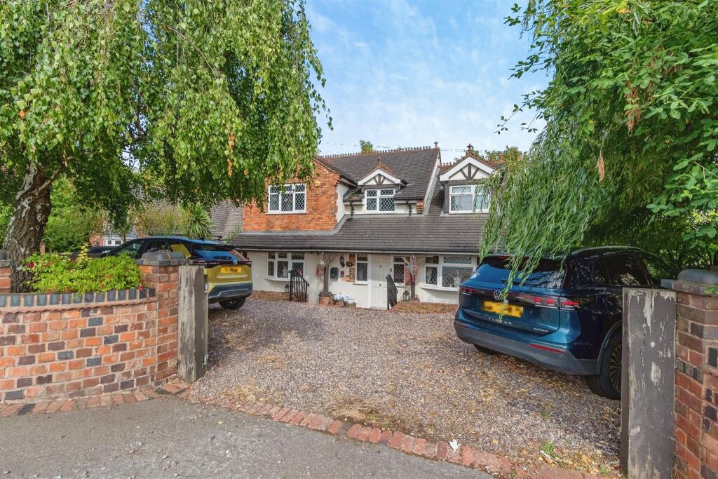 Main image of property: Watling Street, Brownhills, Walsall