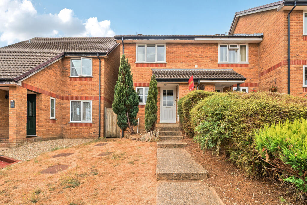 Main image of property: Rosedale Avenue, Banbury