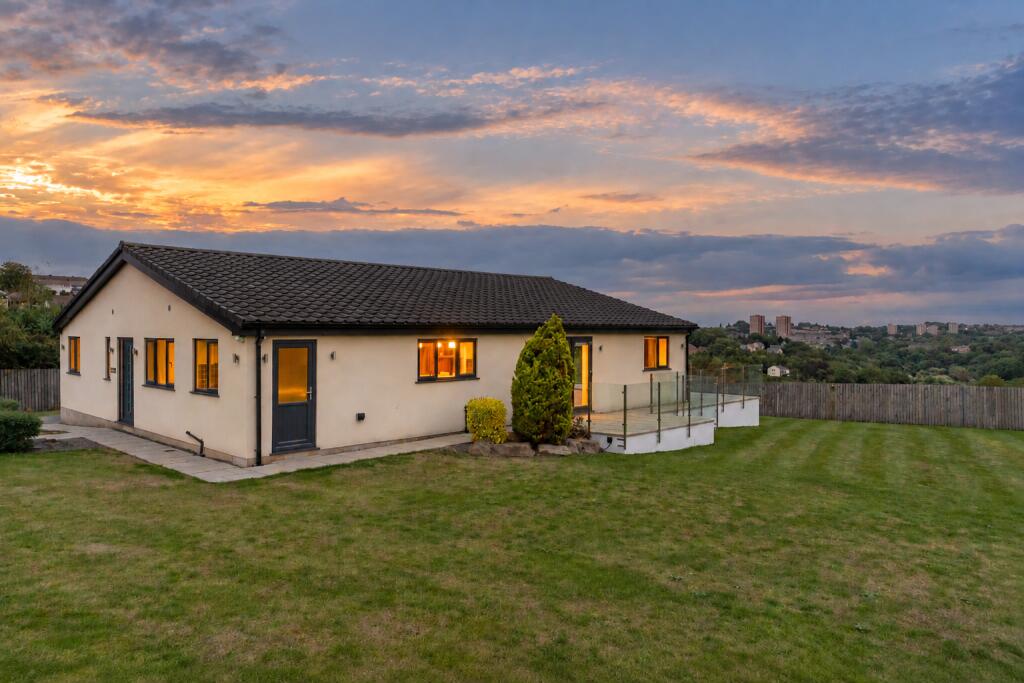 Main image of property: Witsend Bungalow, Kent Road, Pudsey