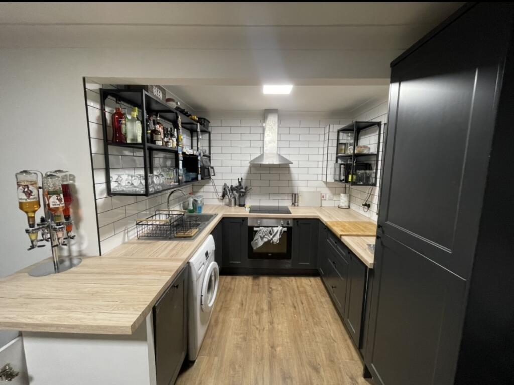 Main image of property: Roslyn Court, Mostyn Road