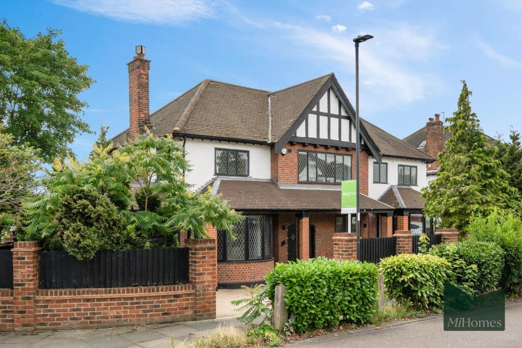 Main image of property: Forestdale, London, N14