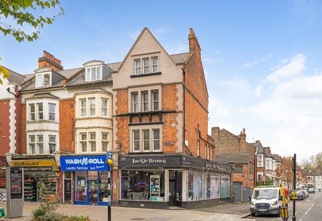 Main image of property: Norwood Road, London, SE27