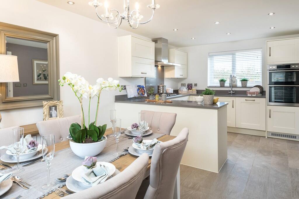 Main image of property: Cilgant Ceinwen,
Sebastopol,
NP44 1FA
