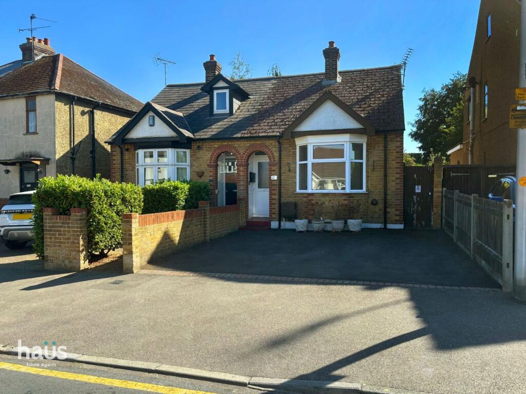 Main image of property: Thames Avenue, Rainham, Gillingham, ME8